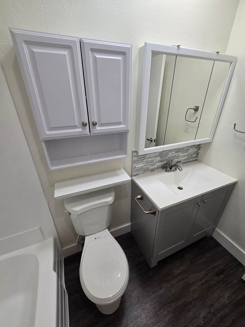 Alhambra Apartment: 1801 Garvey Avenue