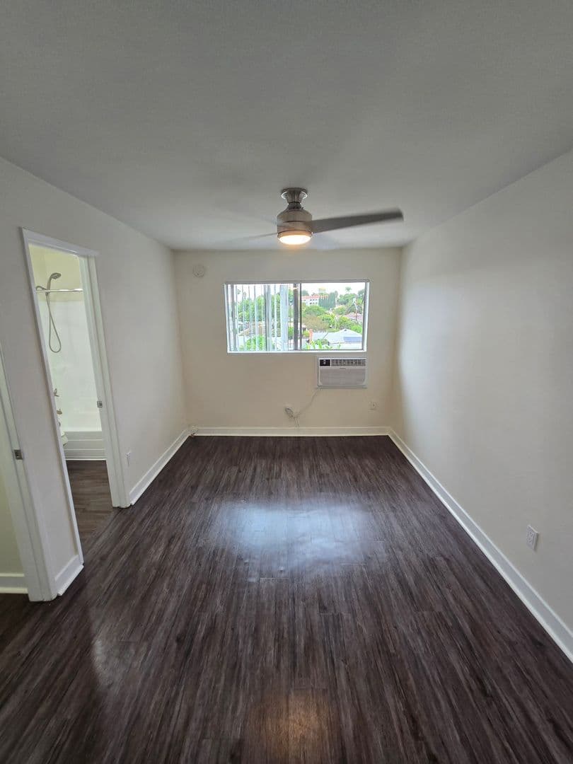 Alhambra Apartment: 1801 Garvey Avenue