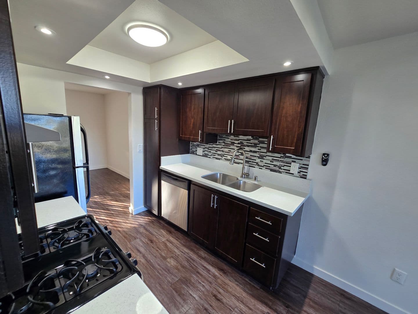 Alhambra Apartment: 1801 Garvey Avenue