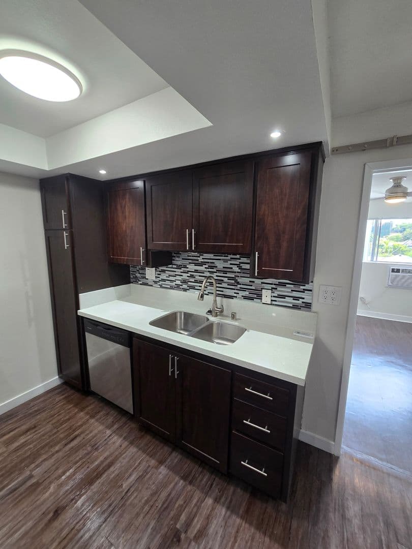 Alhambra Apartment: 1801 Garvey Avenue