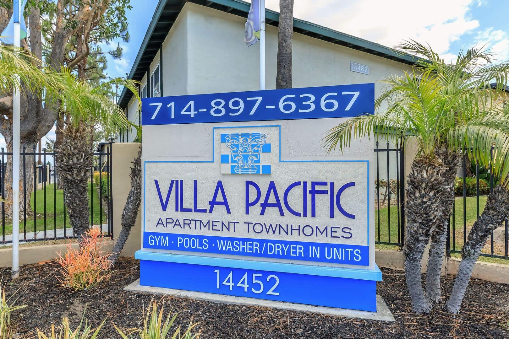 Westminster Apartment: 14452 Goldenwest Street