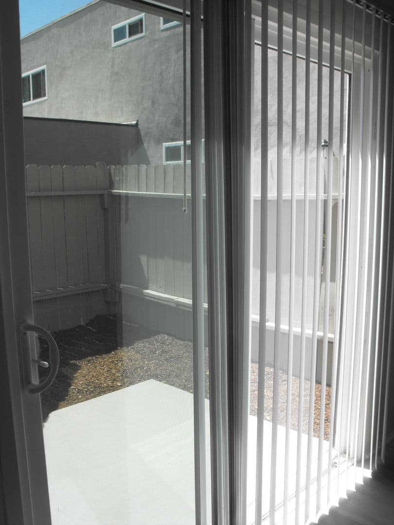 Anaheim Apartment: 2020 West Alameda Avenue
