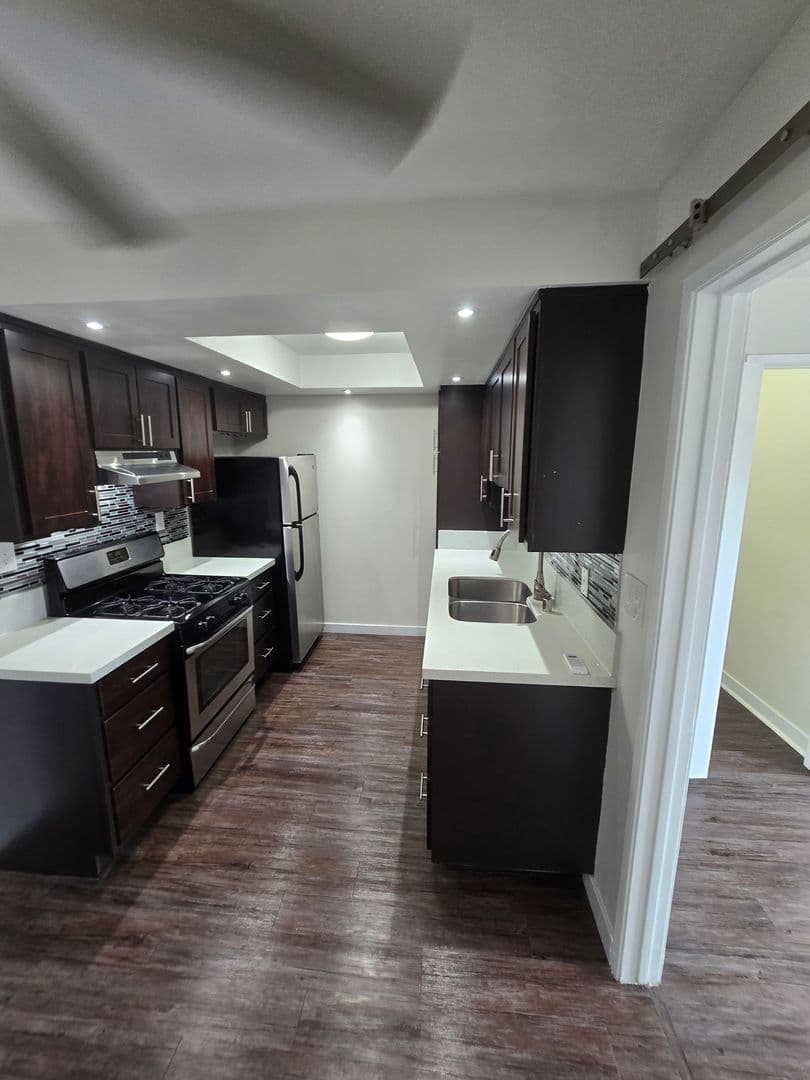 Alhambra Apartment: 1801 Garvey Avenue