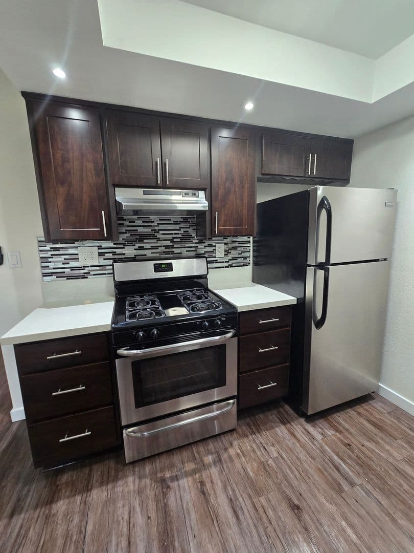 Alhambra Apartment: 1801 Garvey Avenue
