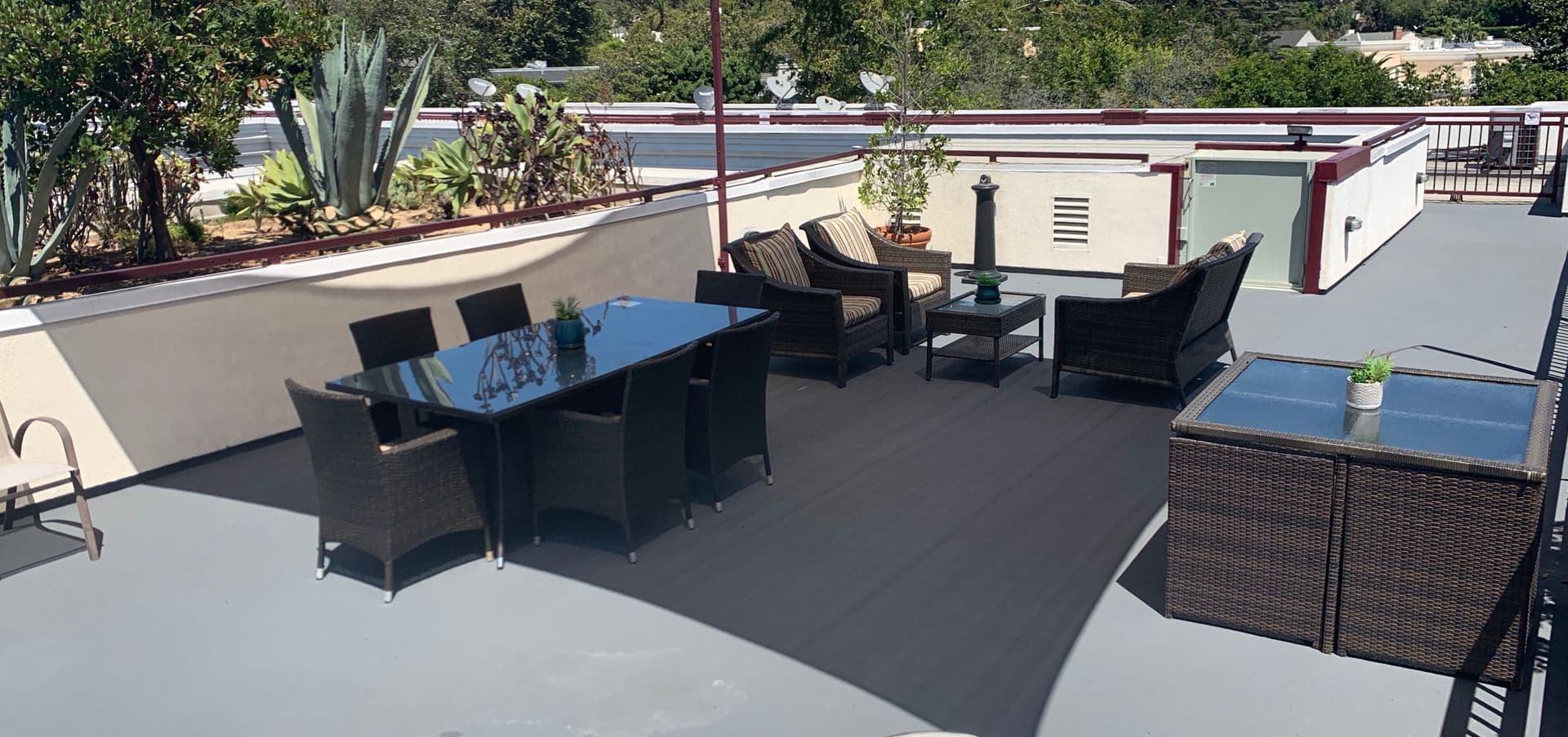 Los Angeles Apartment: 426 South Sepulveda