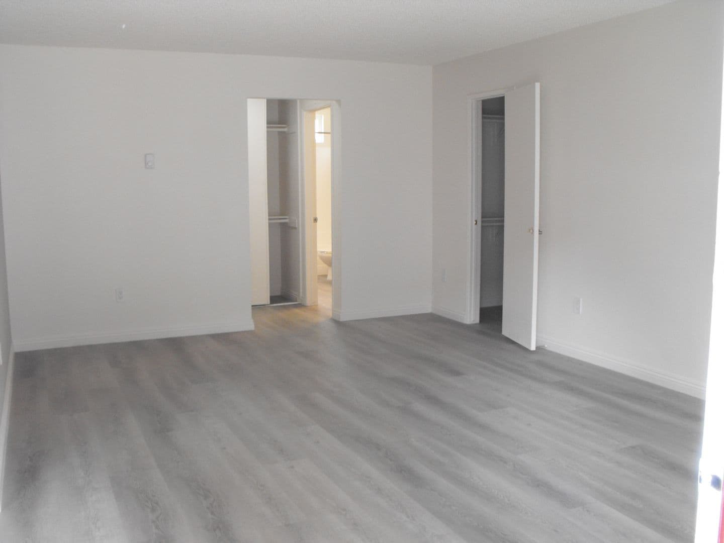 Anaheim Apartment: 2020 West Alameda Avenue