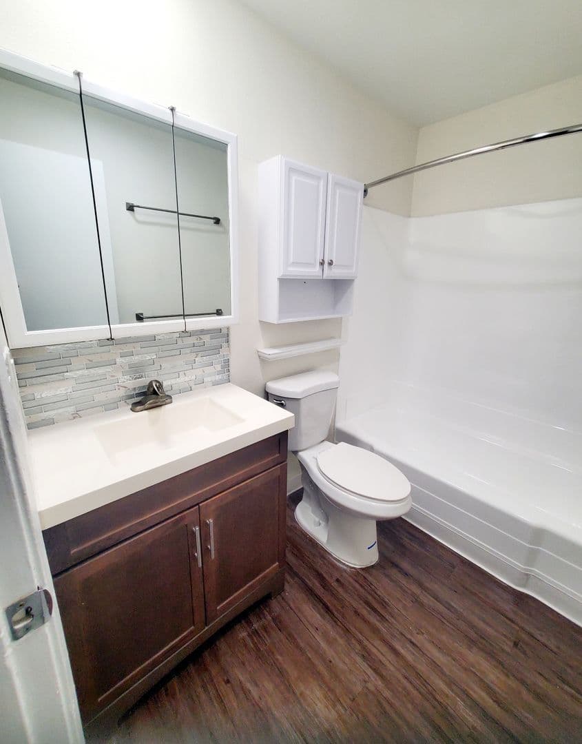 Alhambra Apartment: 1801 Garvey Avenue