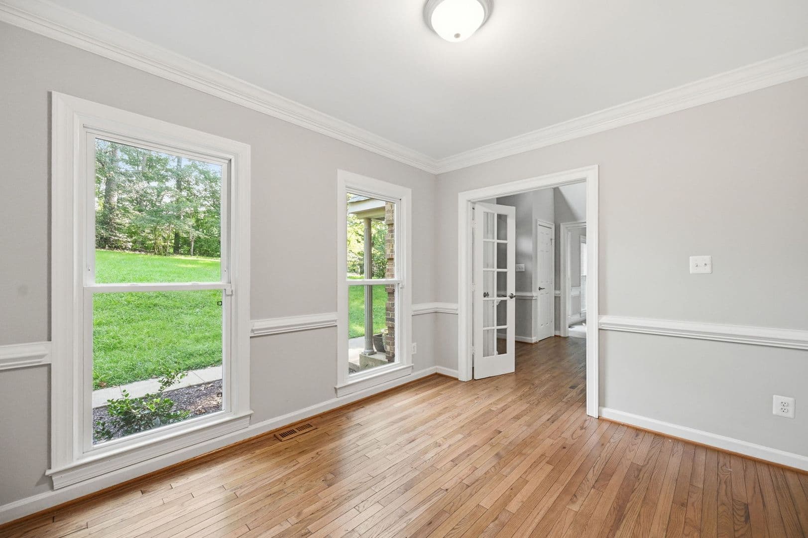 Fredericksburg House: 2 English Hills Dr