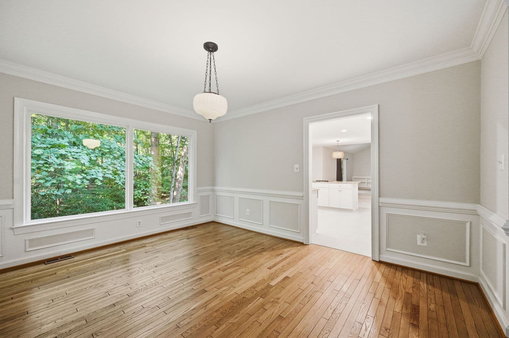 Fredericksburg House: 2 English Hills Dr