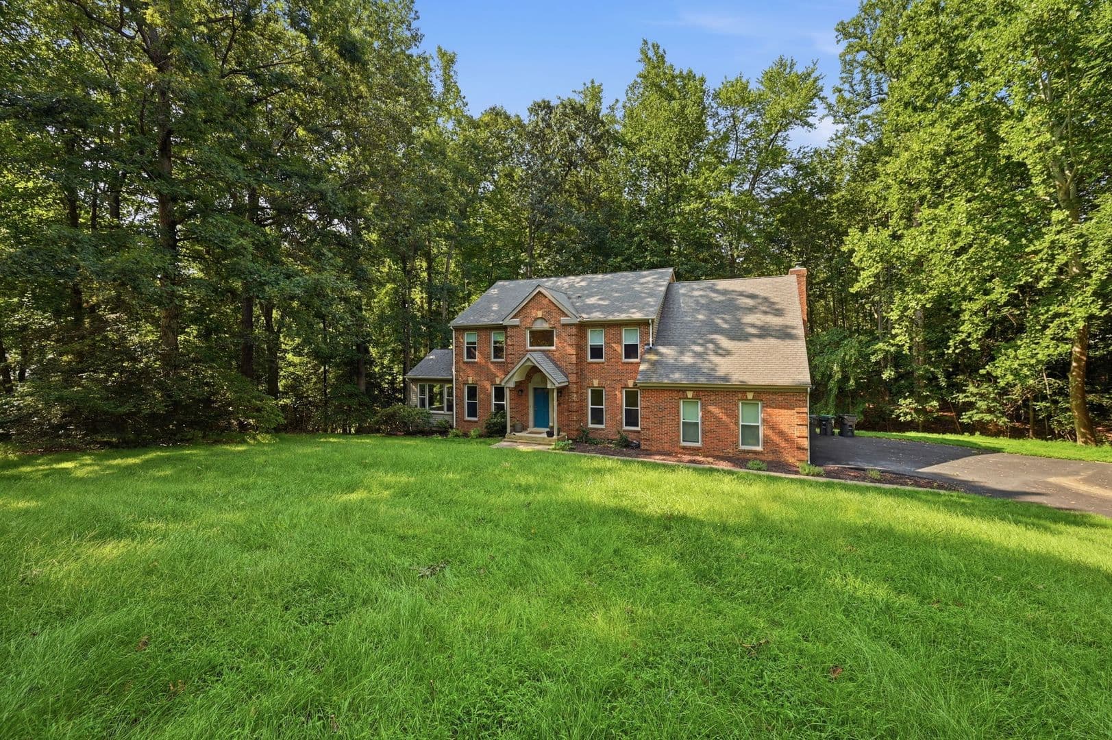 Fredericksburg House: 2 English Hills Dr