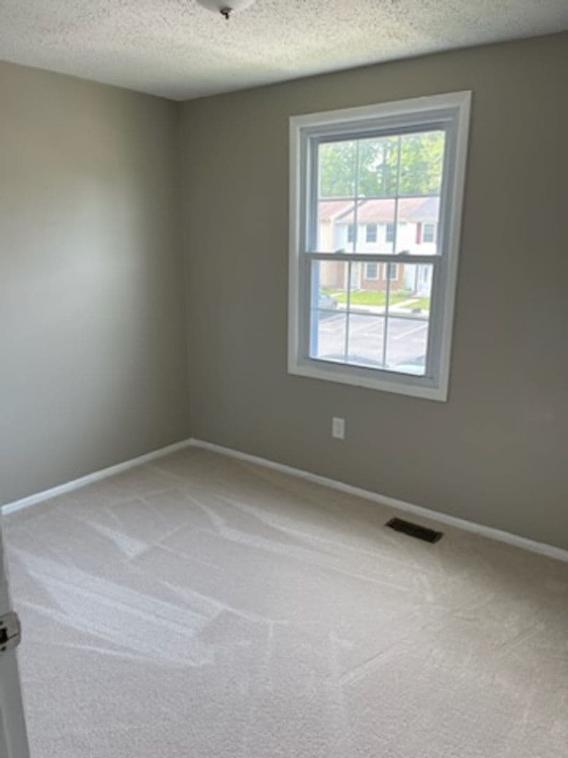 Woodbridge House: 3422 Belfry Lane