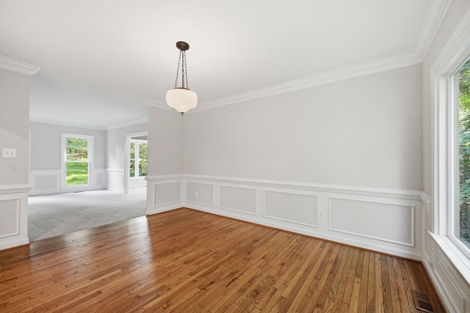 Fredericksburg House: 2 English Hills Dr