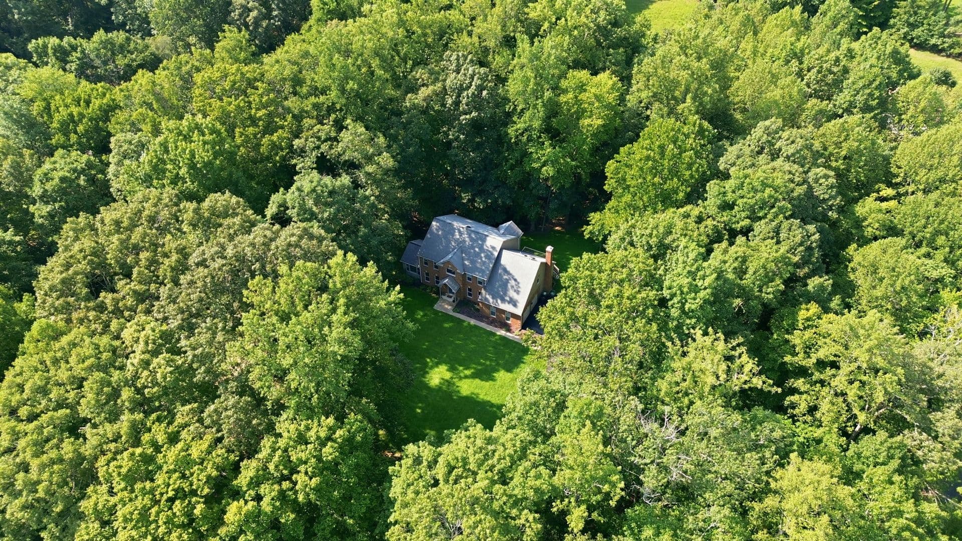 Fredericksburg House: 2 English Hills Dr