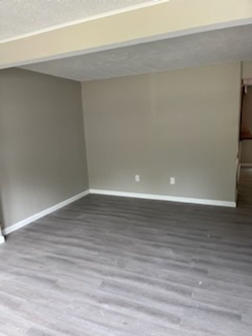 Woodbridge House: 3422 Belfry Lane