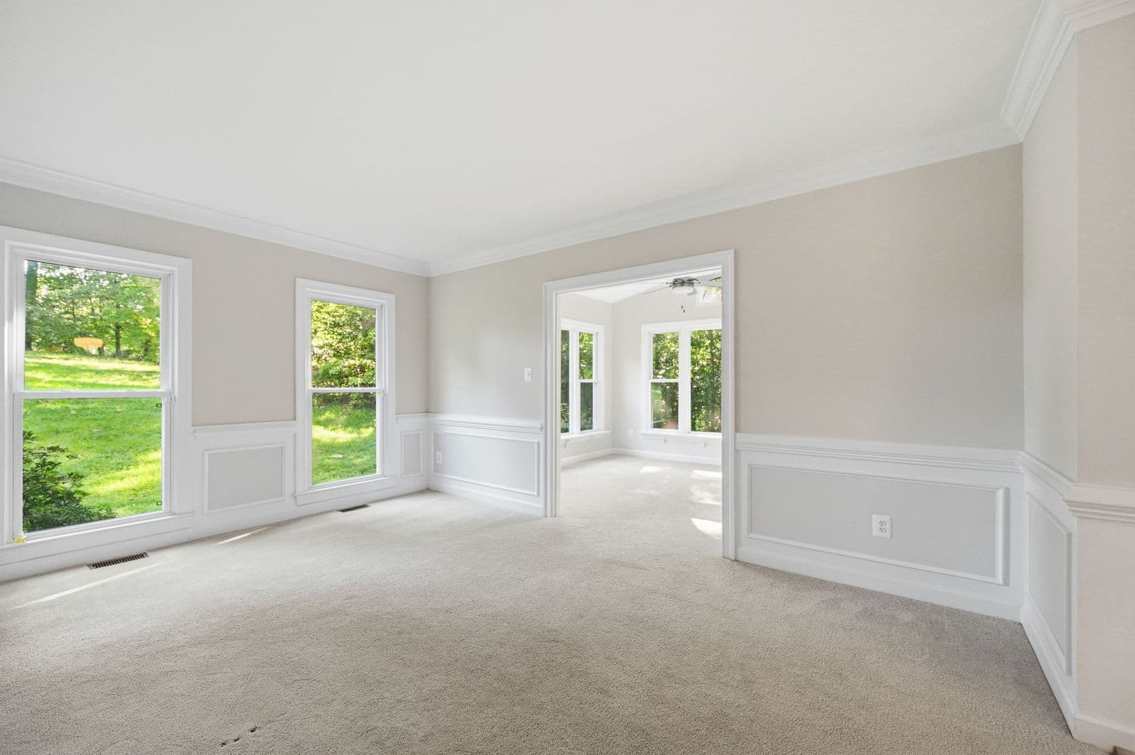 Fredericksburg House: 2 English Hills Dr