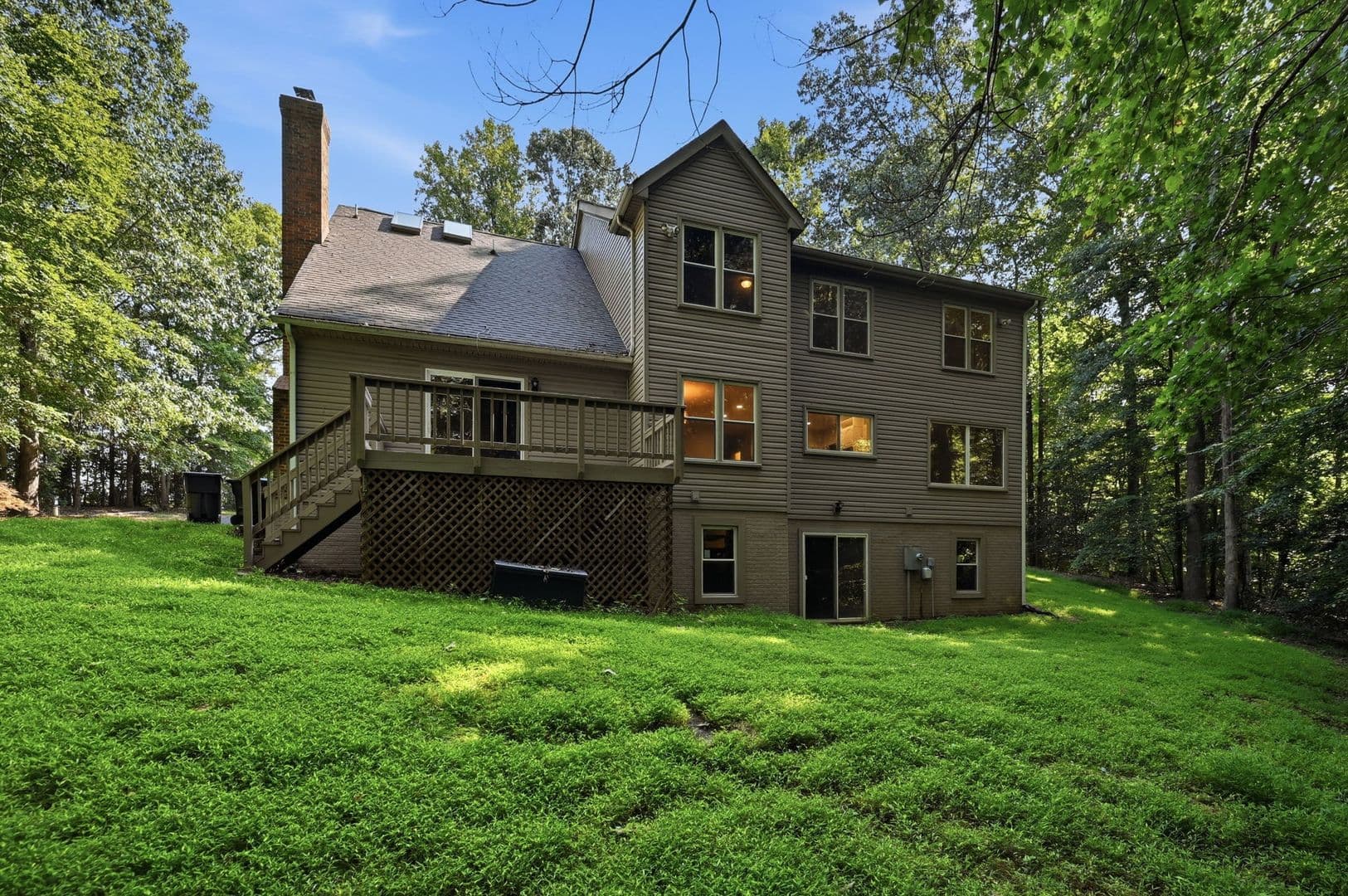 Fredericksburg House: 2 English Hills Dr