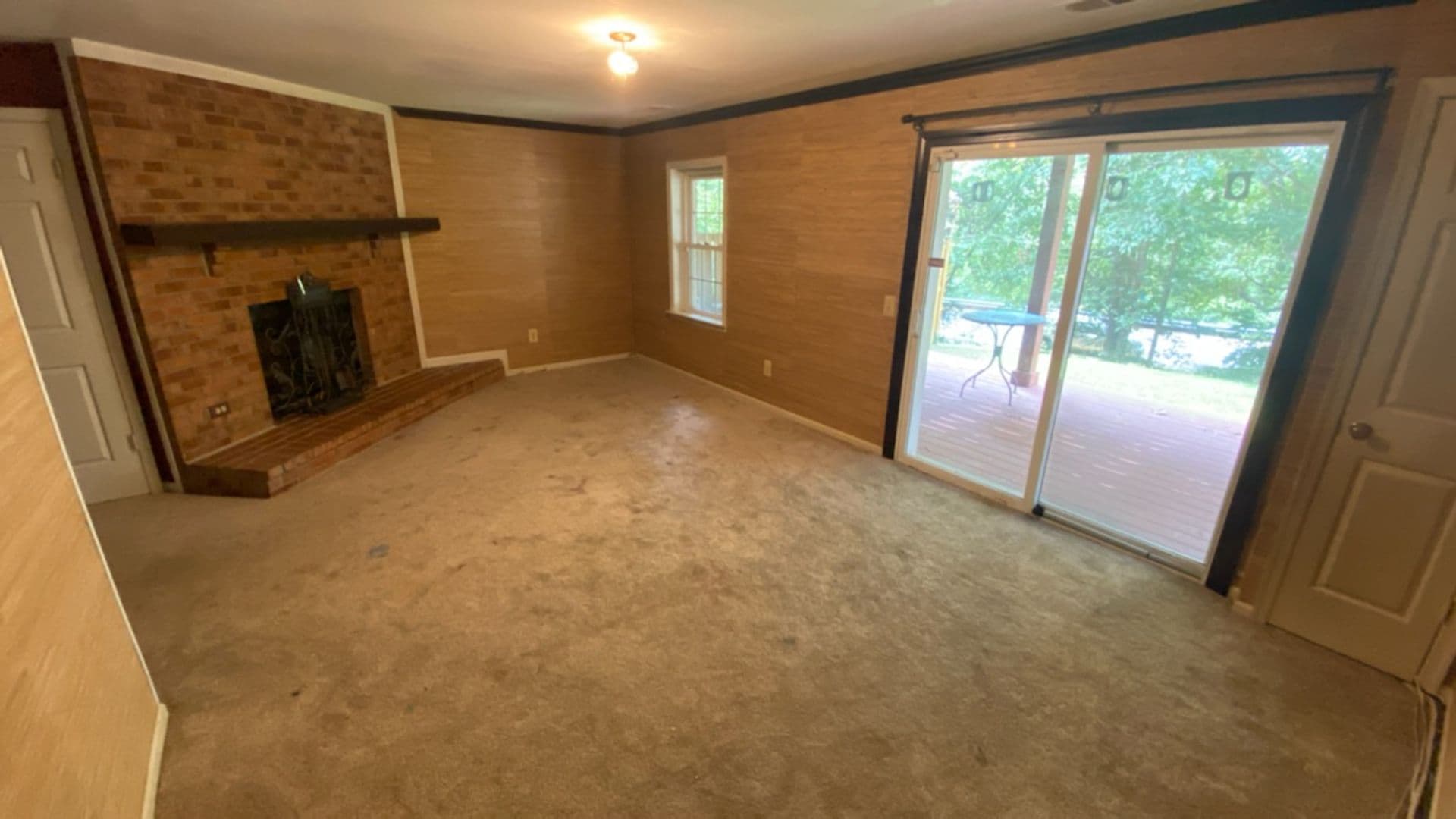 Springfield House: 8915 Grandstaff Ct