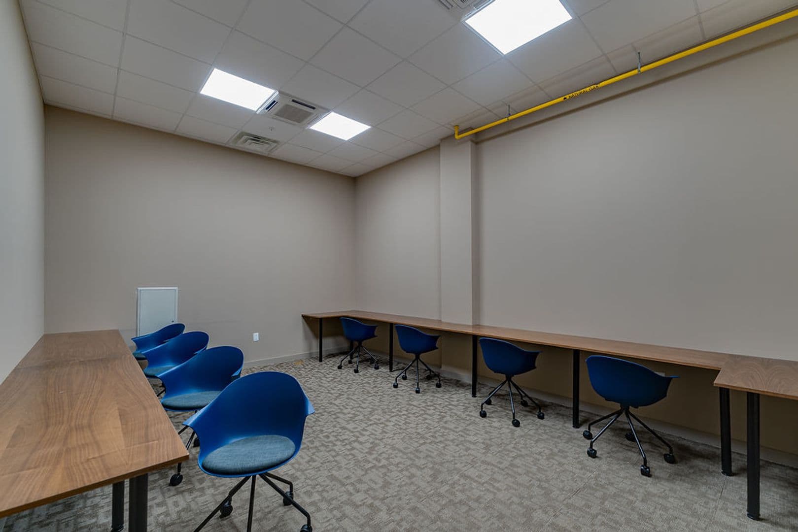 Jersey City, Journal Square Apartment: 253 Academy Street