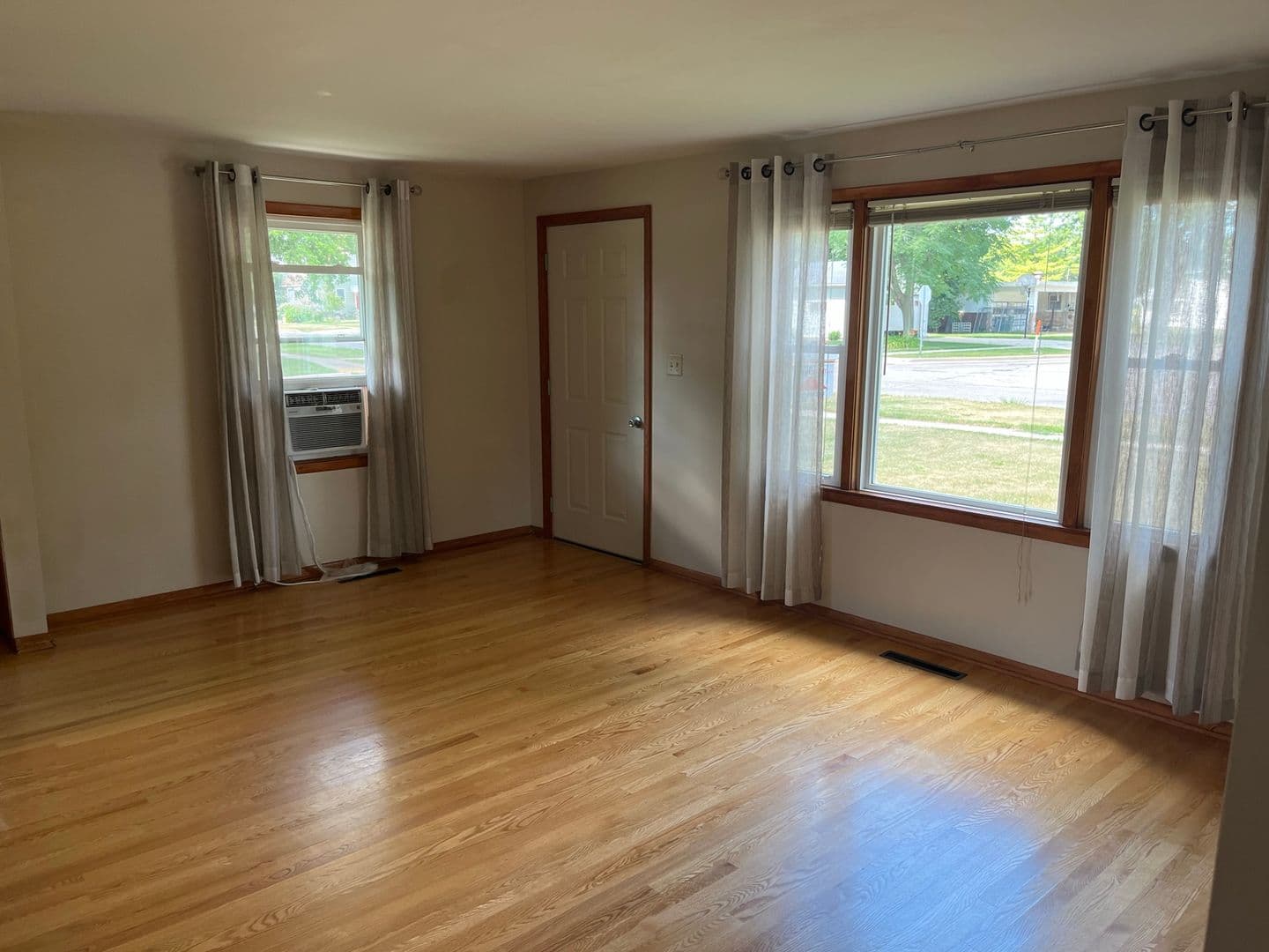 Elkhorn Apartment: 501 N Church Street