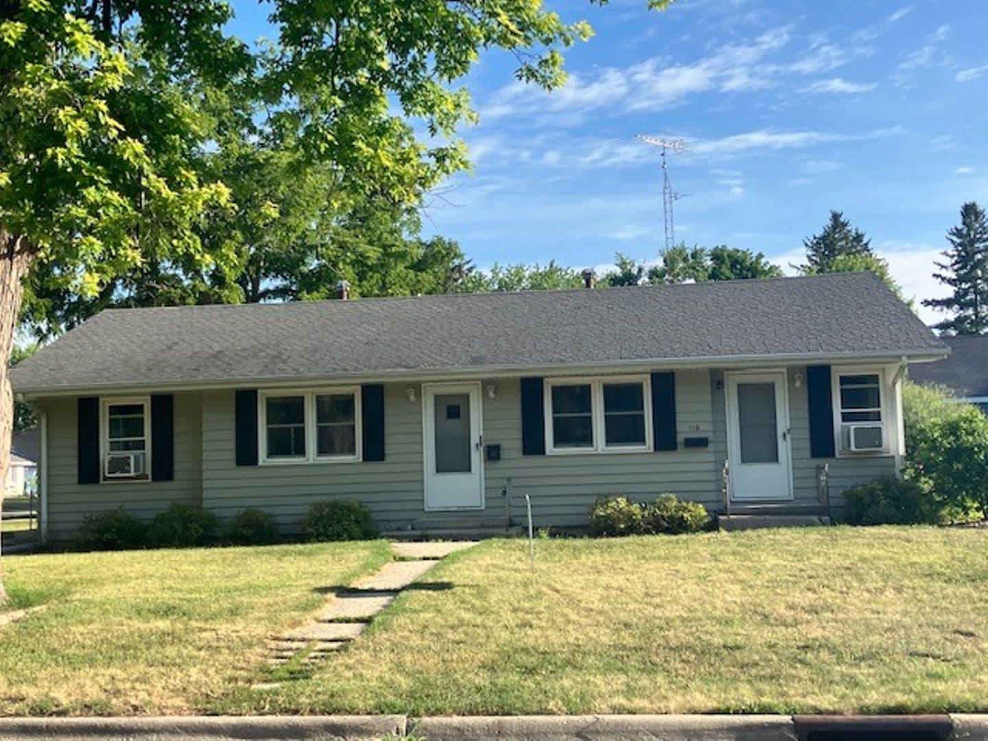 Elkhorn Apartment: 501 N Church Street