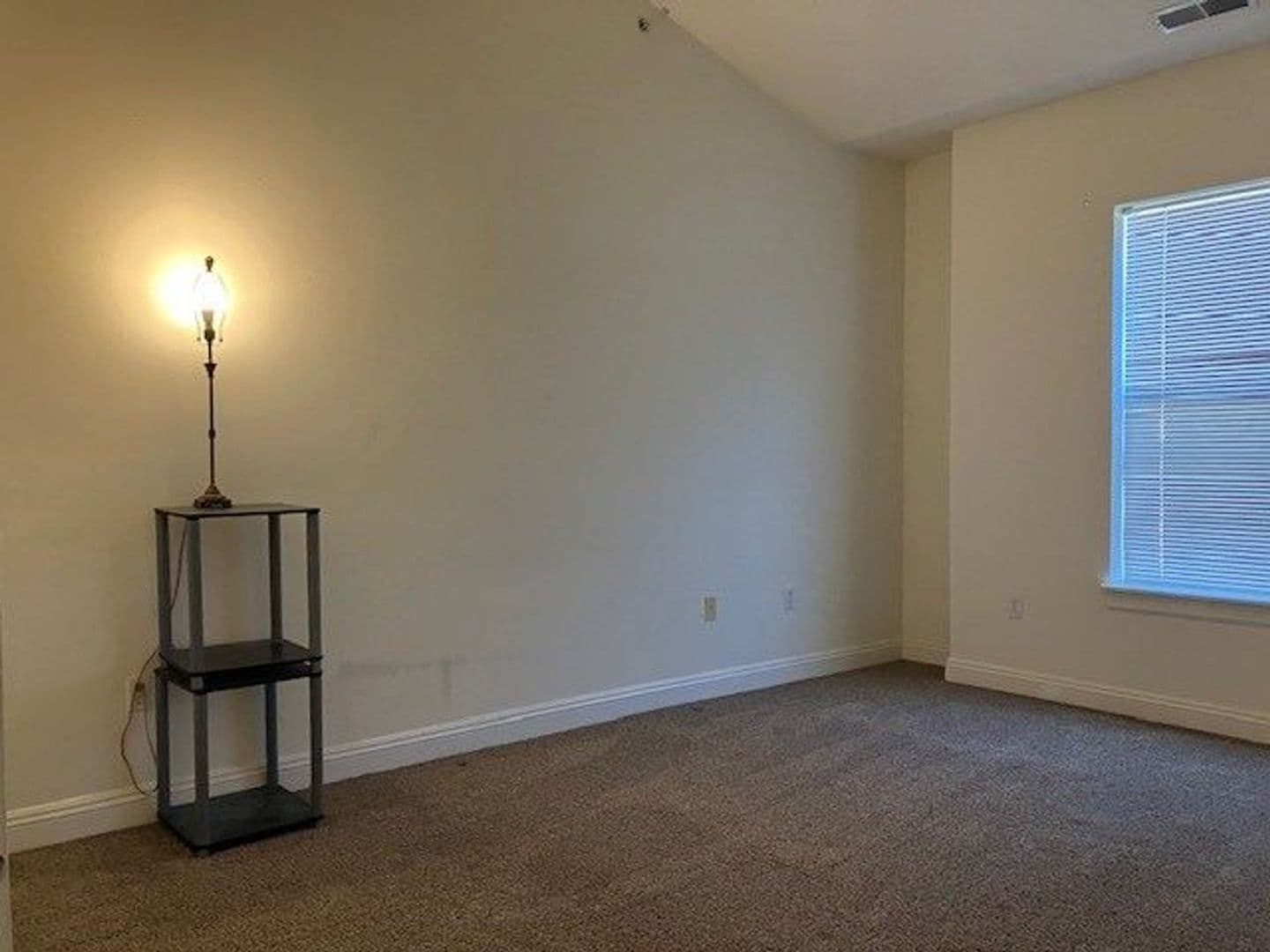 Sturtevant Apartment: Fieldstone way