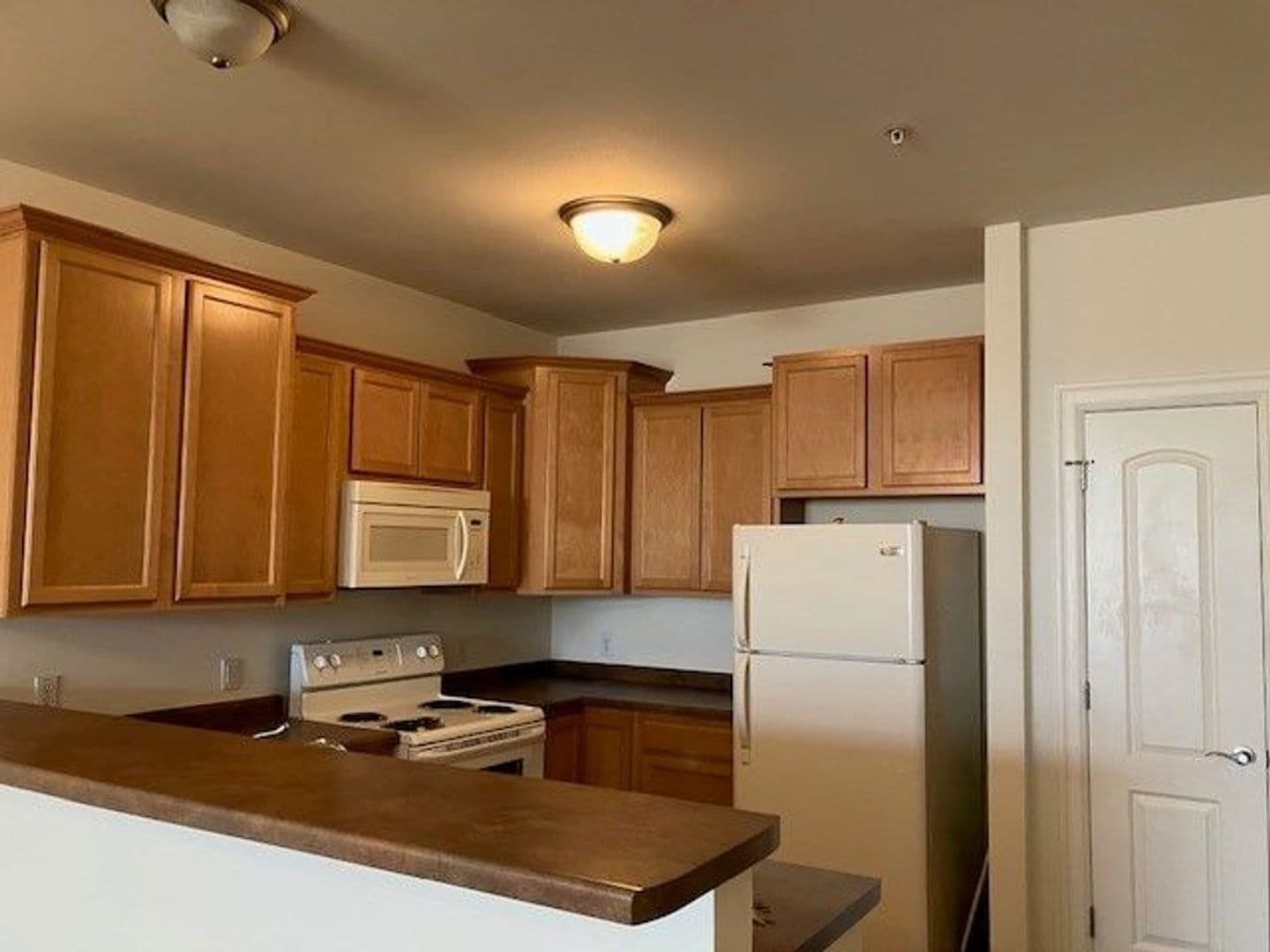 Sturtevant Apartment: Fieldstone way