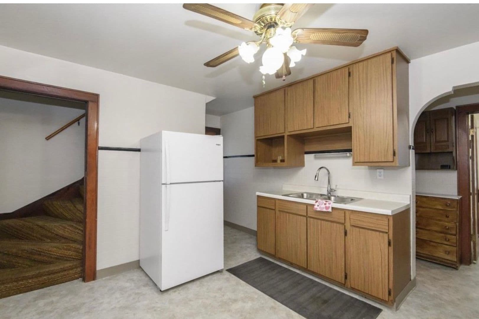 WEST ALLIS House: 2209 S 63RD STREET