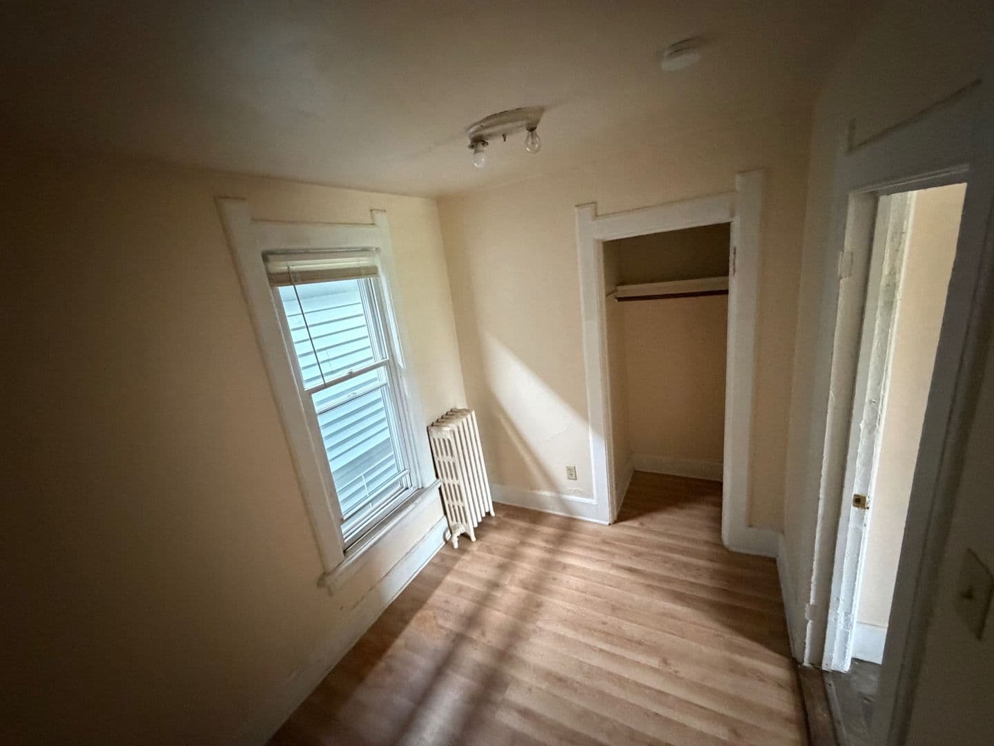MILWAUKEE Apartment: 454 N 28TH ST
