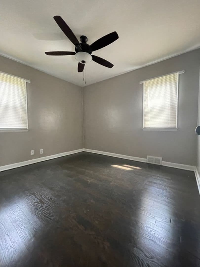 MILWAUKEE Apartment: 4456 N 45TH ST