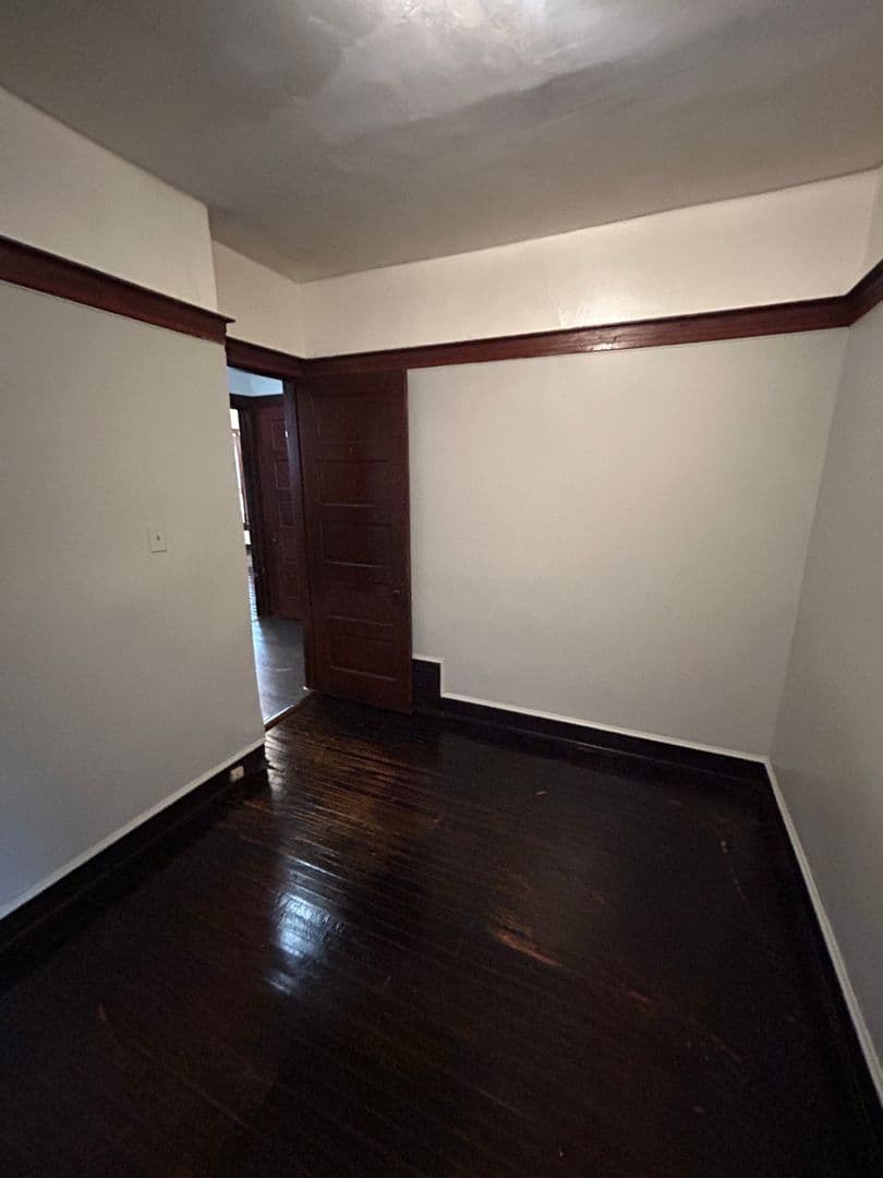 MILWAUKEE Apartment: 2621 N 15TH ST
