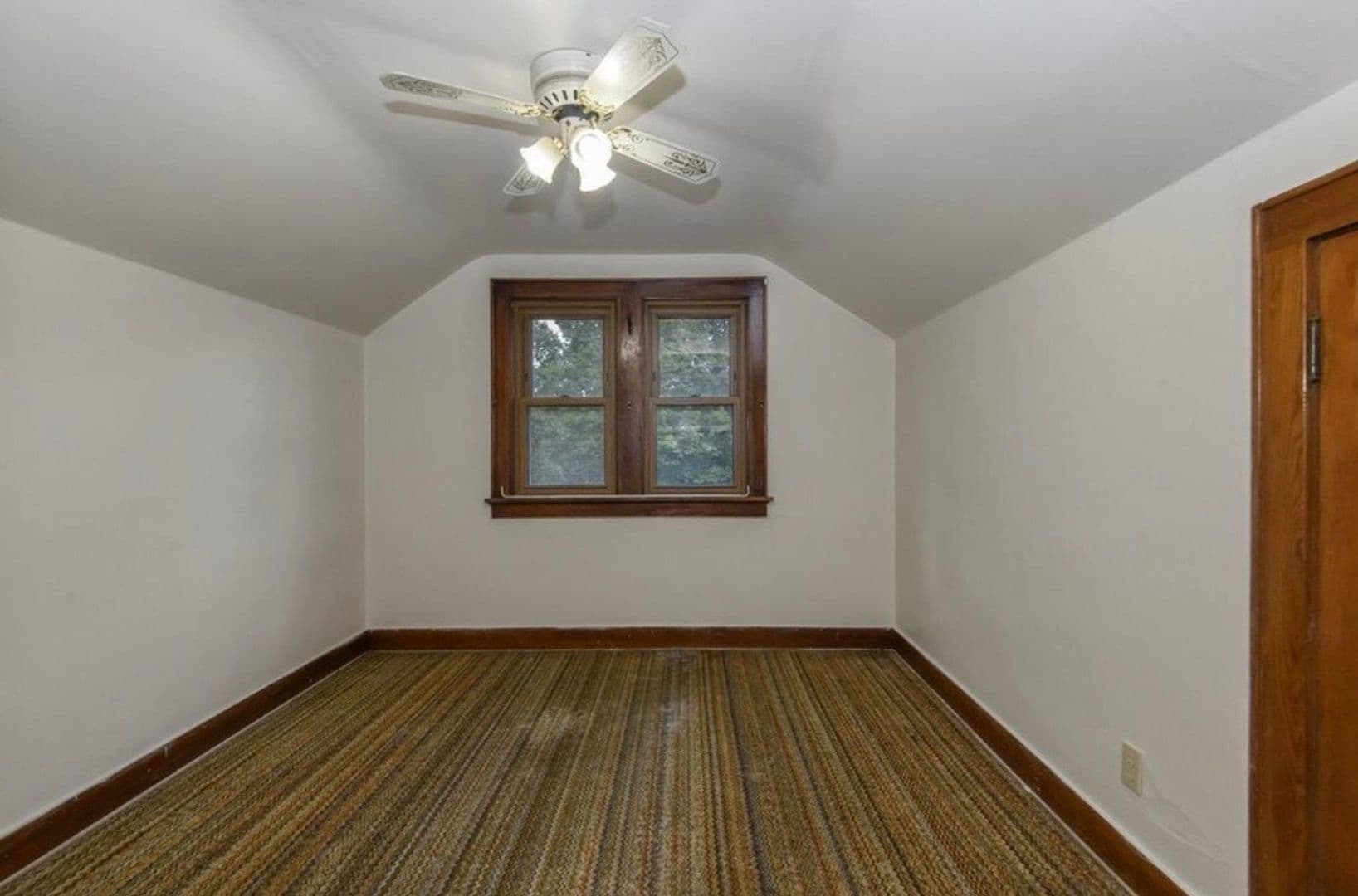 WEST ALLIS House: 2209 S 63RD STREET