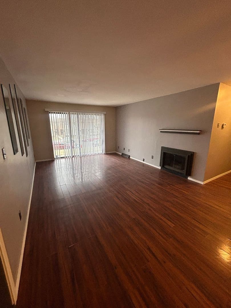 MILWAUKEE Condo: 6021 W PORT AVE  UNIT 101A