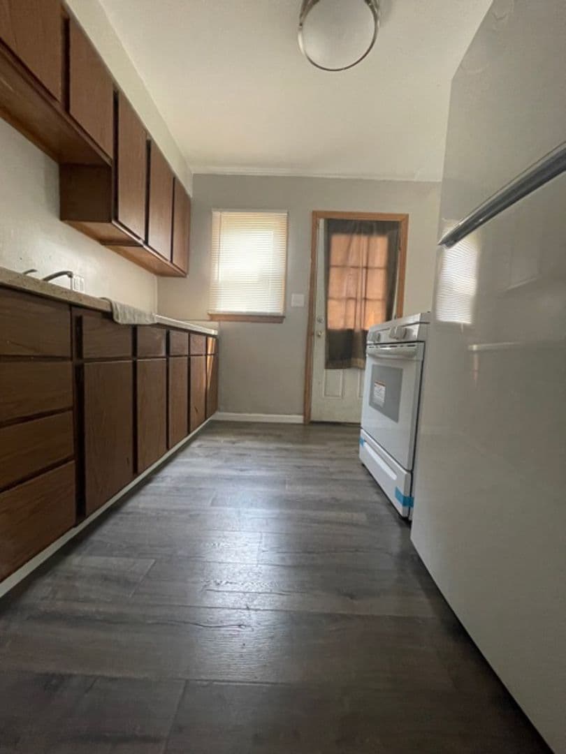 MILWAUKEE Apartment: 4456 N 45TH ST