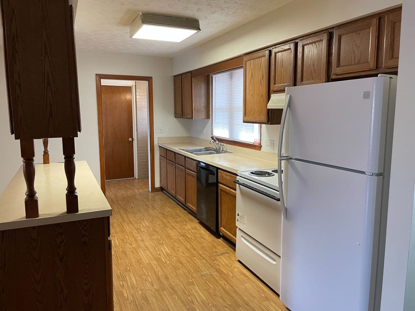 Great Bend House: 2922 Quivira Ave.
