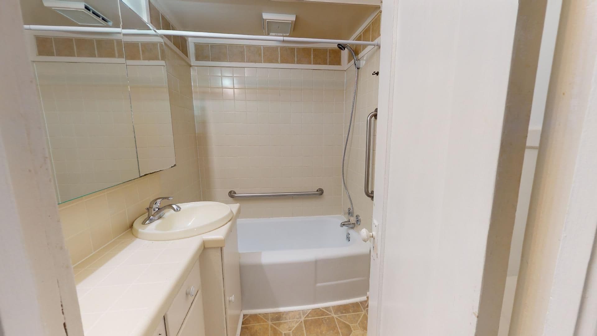Great Bend House: 3000 18th