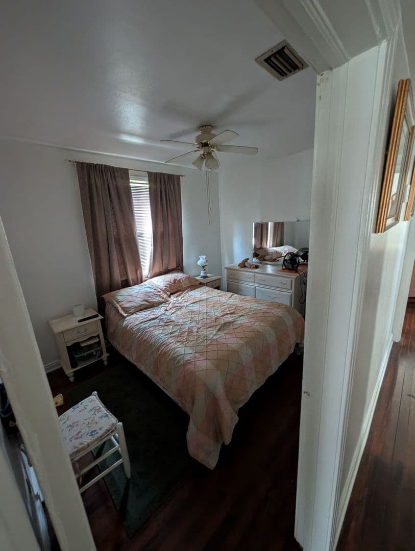 Jacksonville House: 2711 Stanwood Ave