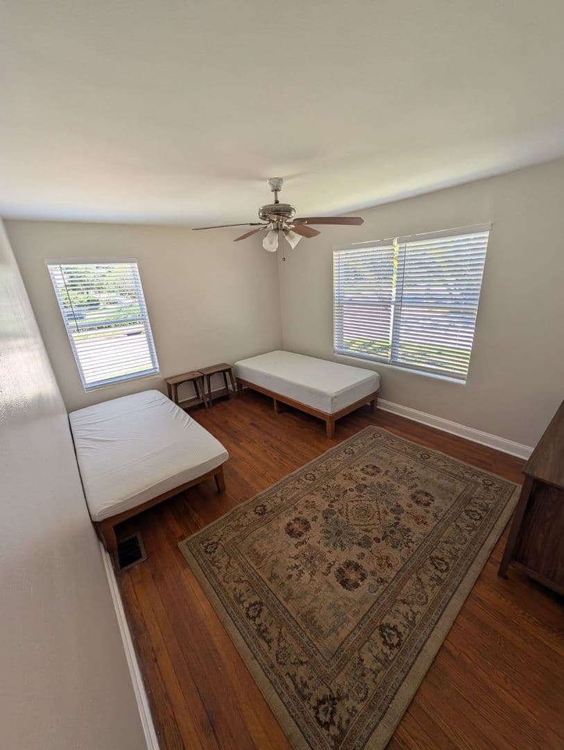 Jacksonville Apartment: 2716 Green St