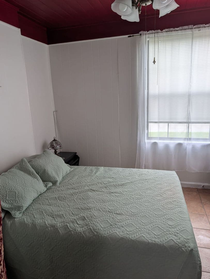 Jacksonville House: 2711 Stanwood Ave