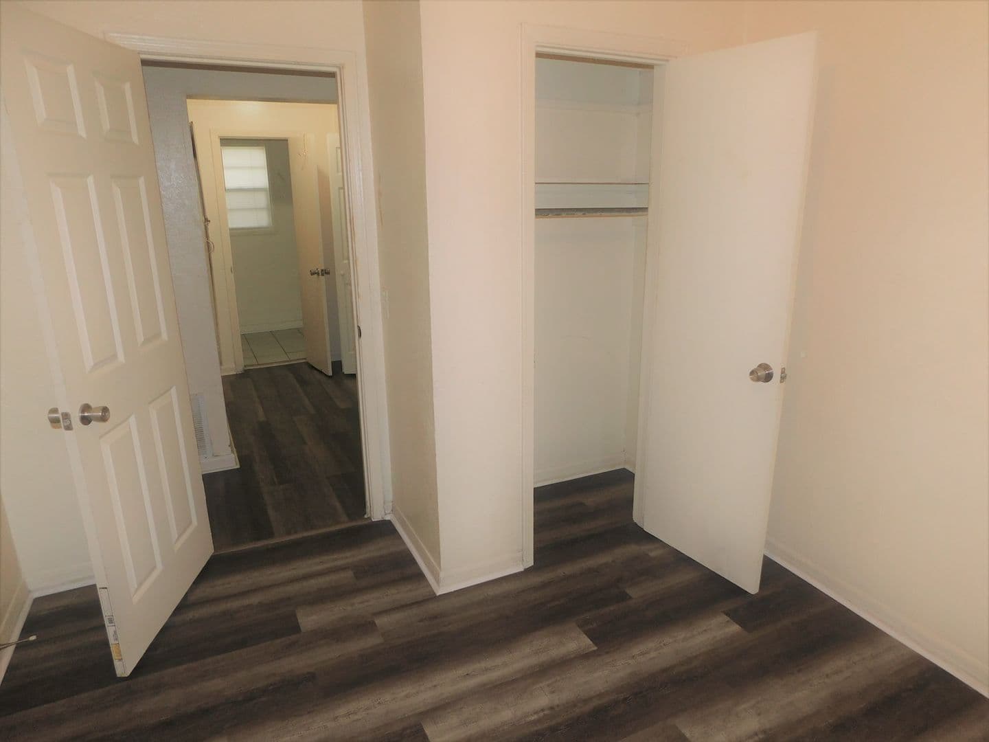 Jacksonville House: 2125 Brackland St