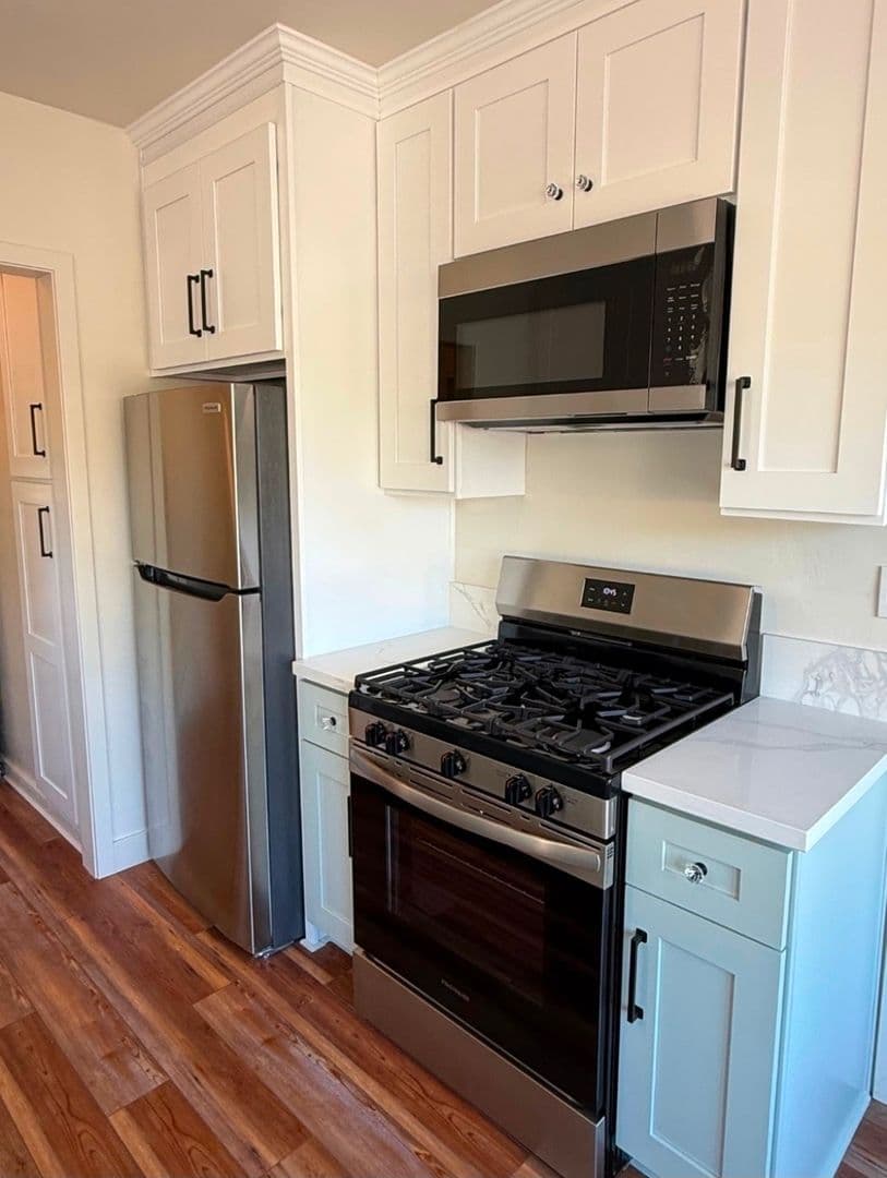 Paso Robles Apartment: 1034 Olive St, 418-424 11th St -  420 11th St