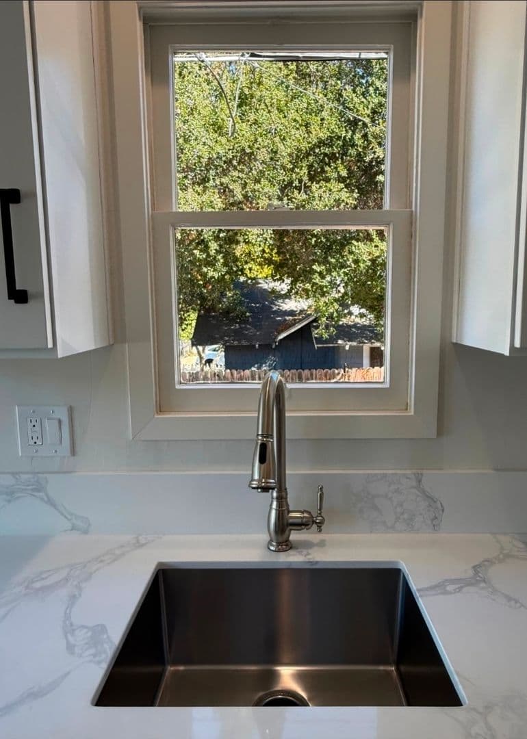 Paso Robles Apartment: 1034 Olive St, 418-424 11th St -  420 11th St