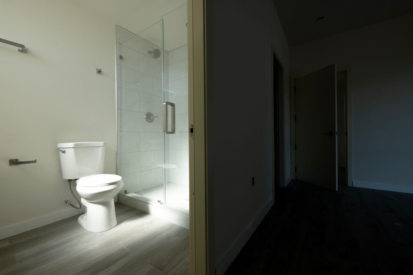 LOS ANGELES Apartment: 1128-1132 W 39TH ST