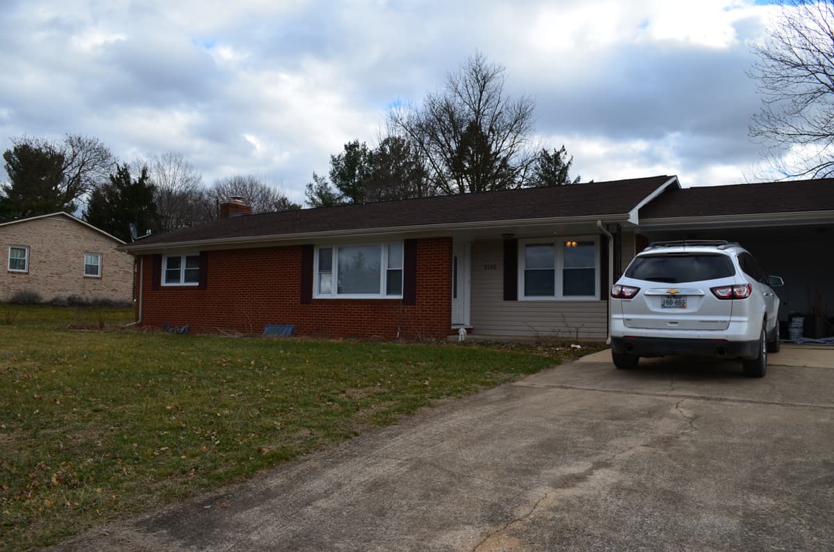 Harrisonburg House: 3155 Old Thirty Three Rd.