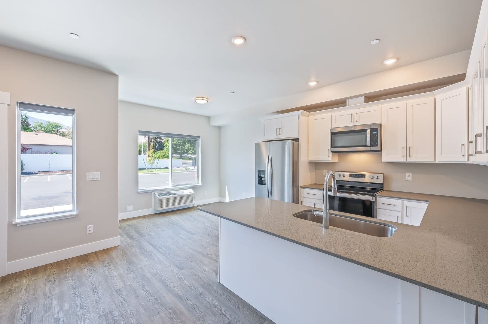 Wenatchee Apartment: 1417 5th st