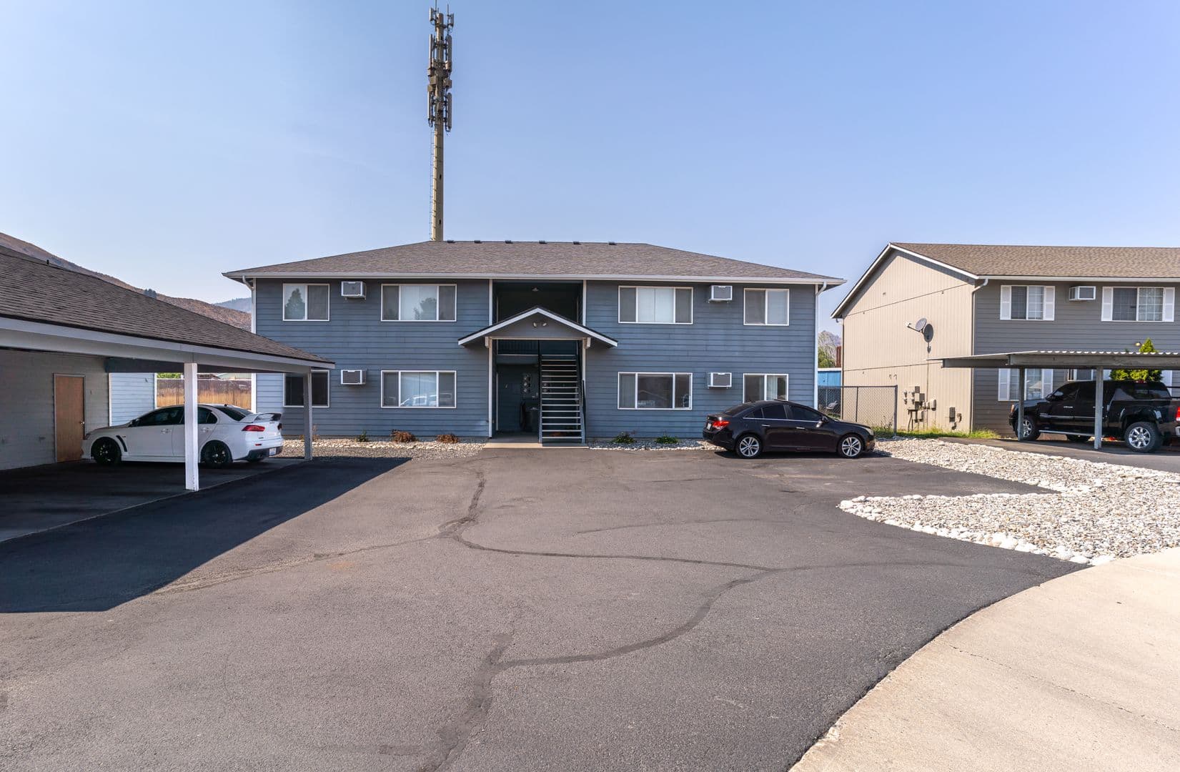 wenatchee Apartment: 1624 Cross St