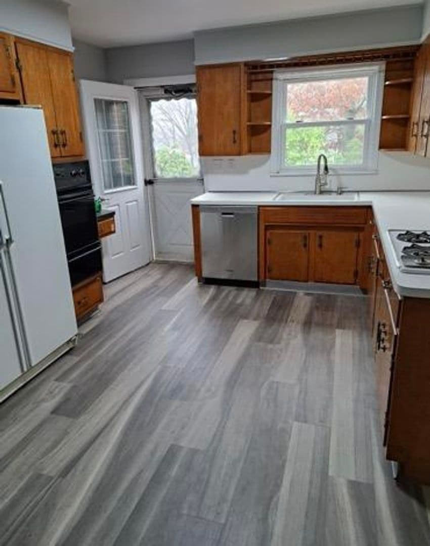 Sayreville House: 41 Reid Street