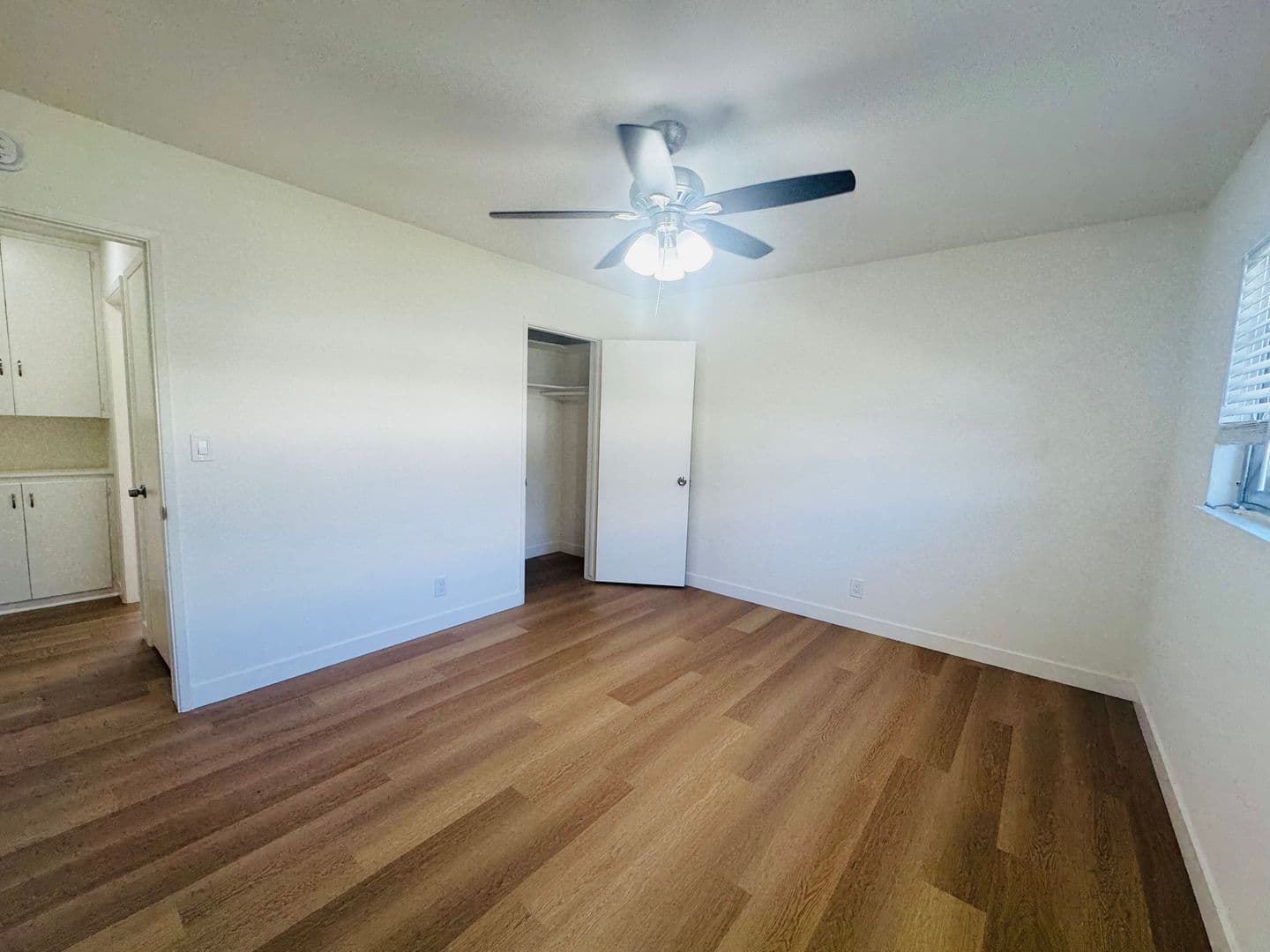 Arcadia Apartment: 441-445 S. Baldwin Ave.