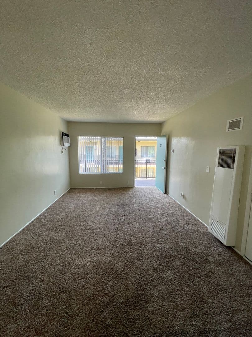West Covina Apartment: 747 N Azusa Ave