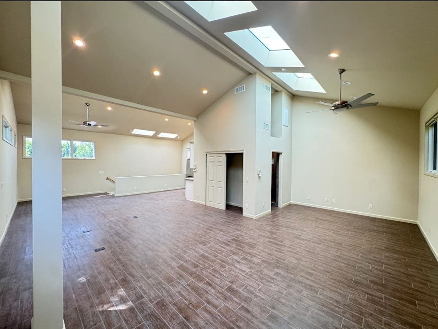 Los Angeles Apartment: 751 N. Harper Ave.