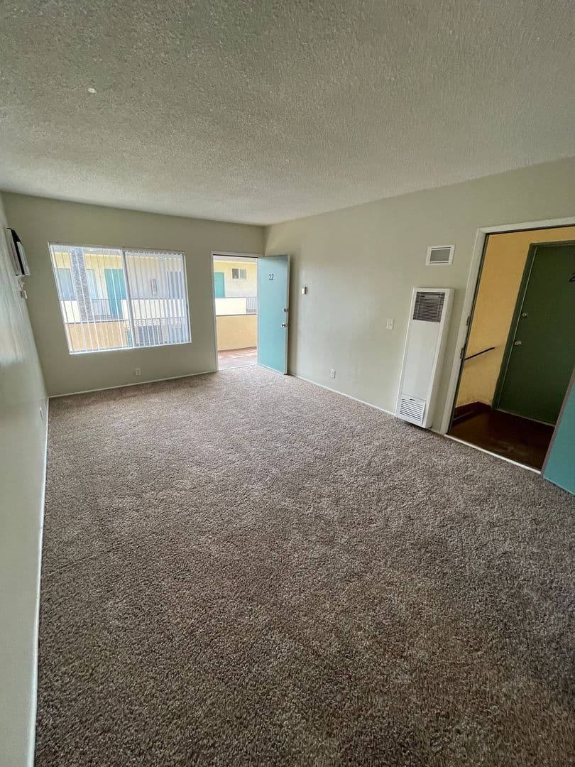 West Covina Apartment: 747 N Azusa Ave
